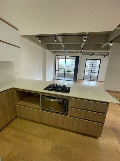 Apartaestudio en arriendo Antioquia Envigado La Orquídea 70 m2 Habitaciones 1 Baños 2 Garajes 1 Precio $3800000