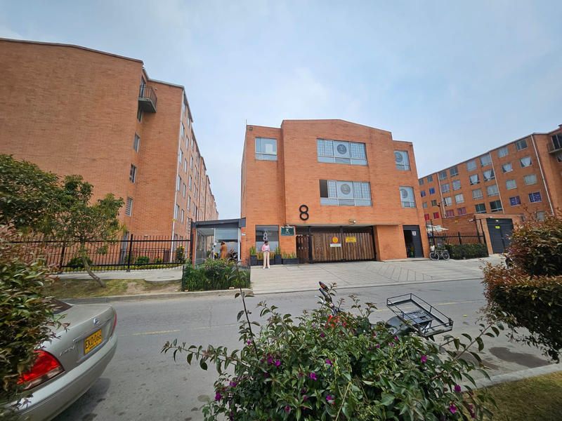 Apartamento en arriendo Cundinamarca Madrid Cr La Finca Super Manzana 8 59 m2 Habitaciones 3 Baños 2 Garajes 0 Precio $1100000
