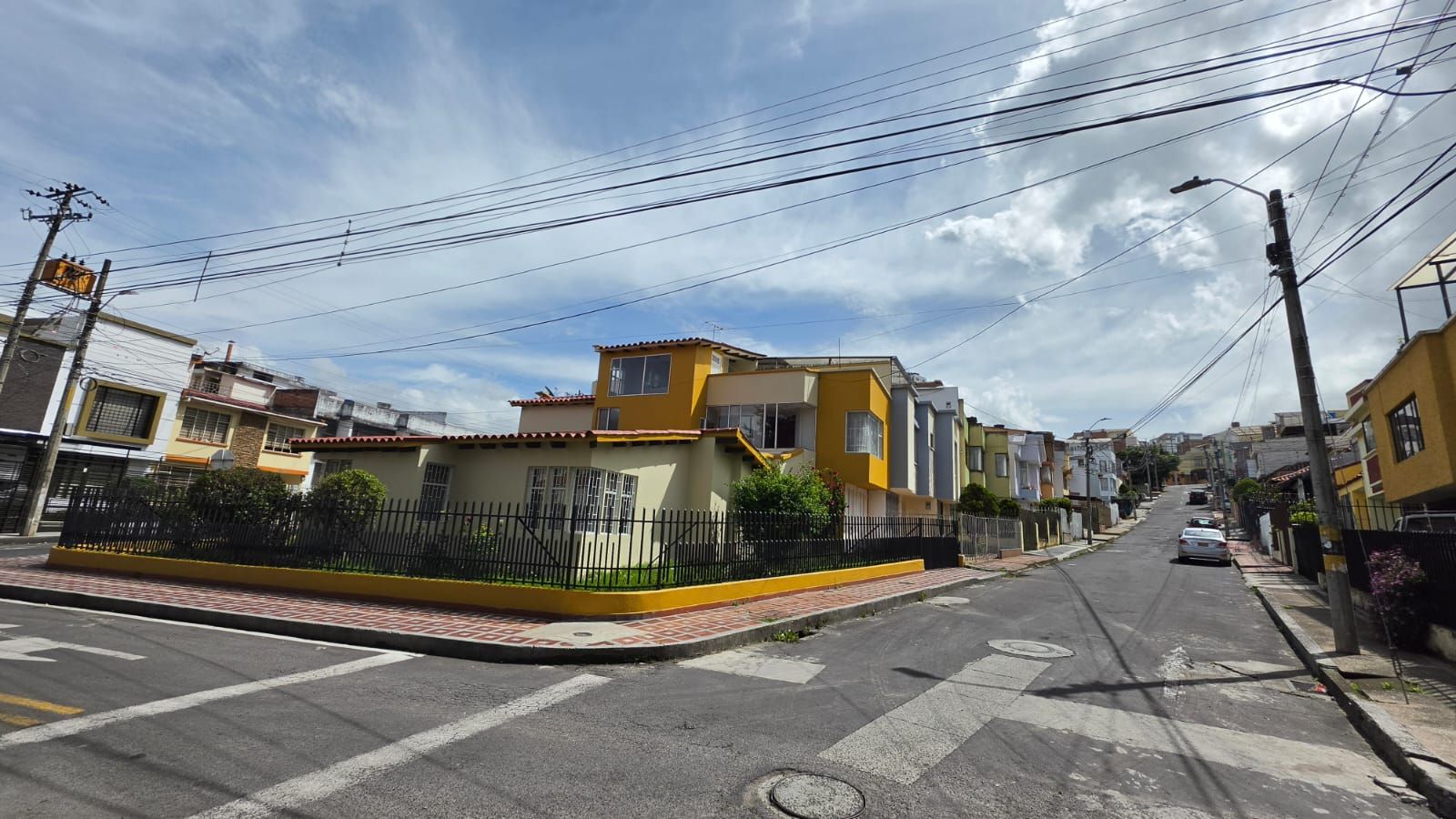 Casa en arriendo Nariño Pasto San Felipe 199 m2 Habitaciones 6 Baños 5 Garajes 1 Precio $3500000