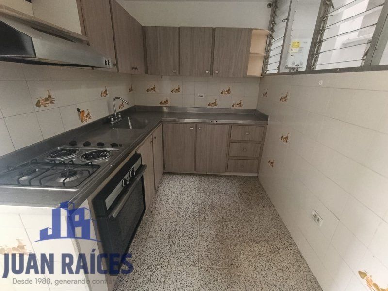 Apartamento en arriendo Antioquia Envigado Alcalá 98 m2 Habitaciones 3 Baños 2 Garajes 0 Precio $3000000