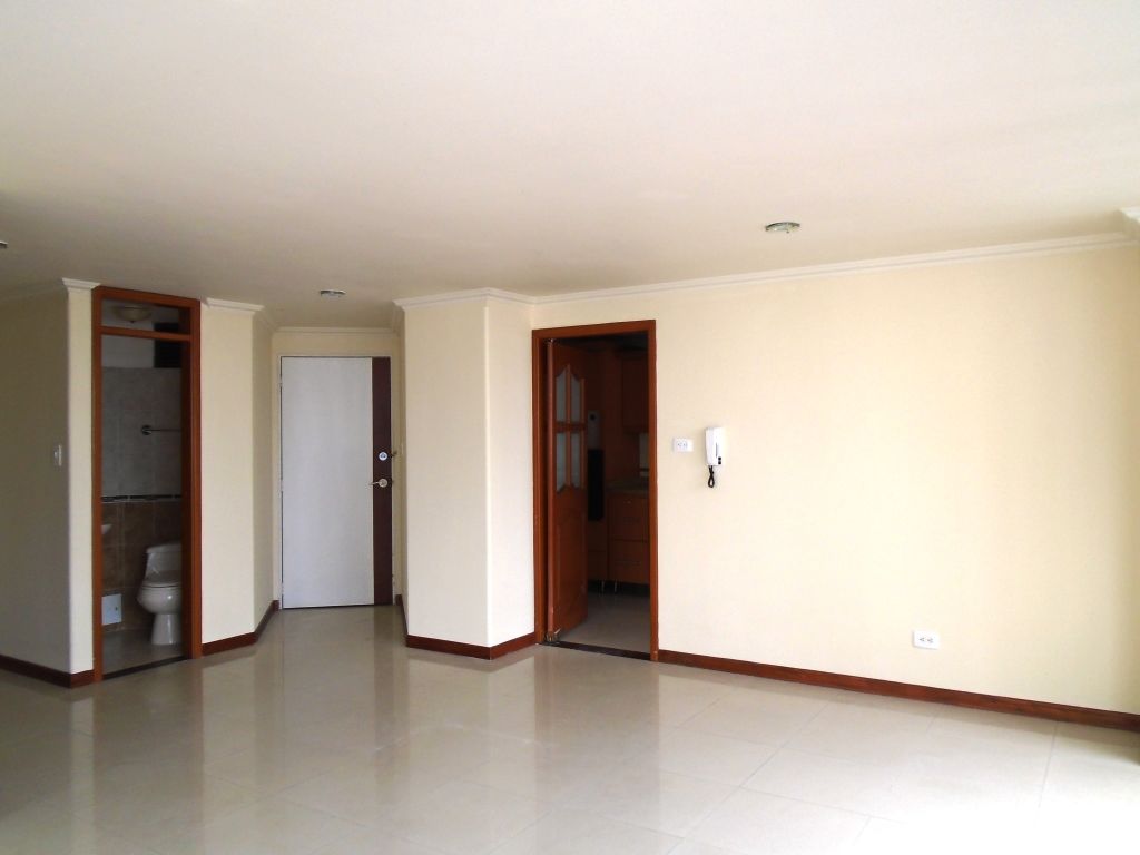 Apartamento en arriendo Risaralda Pereira Jardin De Velez Y Velez 120 m2 Habitaciones 3 Baños 2 Garajes 2 Precio $3980000