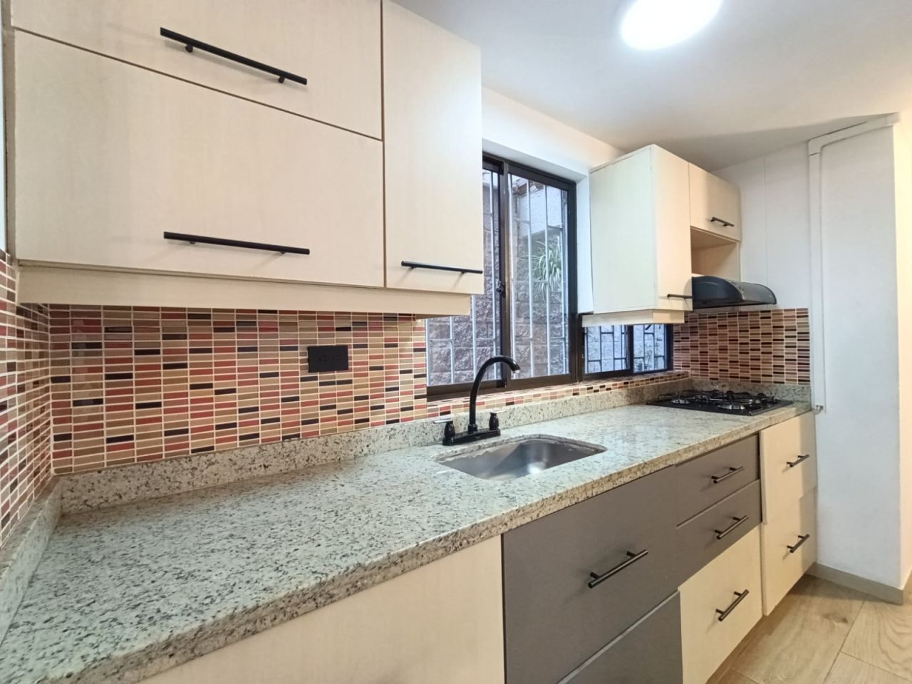 Apartamento en arriendo Antioquia Medellín San Diego 86 m2 Habitaciones 2 Baños 2 Garajes 1 Precio $3000000