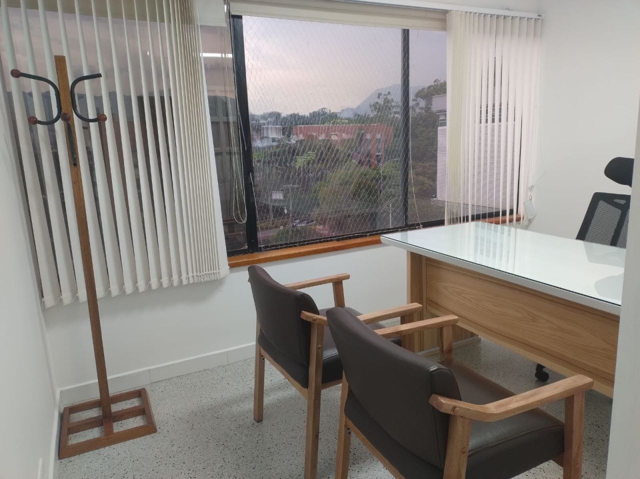 Consultorio en arriendo Antioquia Medellín El Poblado 30 m2 Habitaciones 0 Baños 0 Garajes 0 Precio $3800000