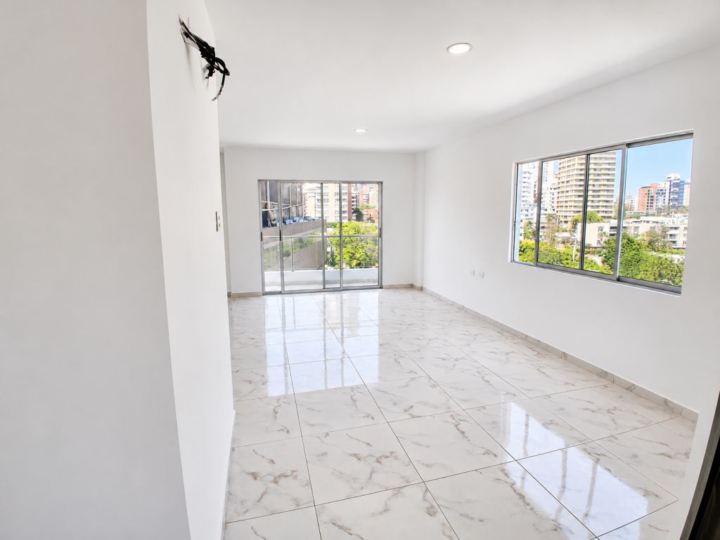 Apartamento en arriendo Atlántico Barranquilla Paraiso 96 m2 Habitaciones 3 Baños 2 Garajes 0 Precio $3300000