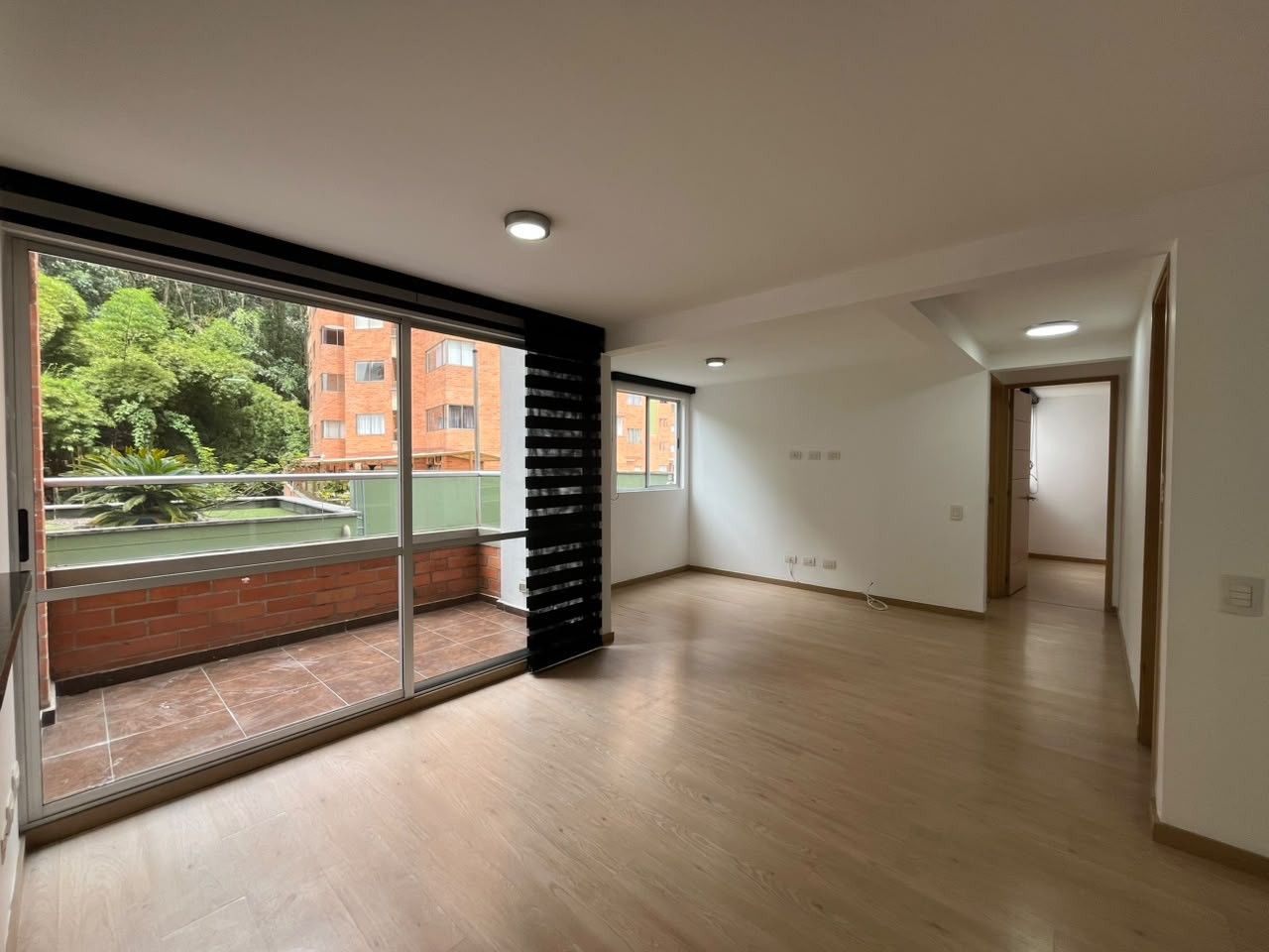 Apartamento en arriendo Antioquia Sabaneta Betania 70 m2 Habitaciones 2 Baños 2 Garajes 1 Precio $2800000
