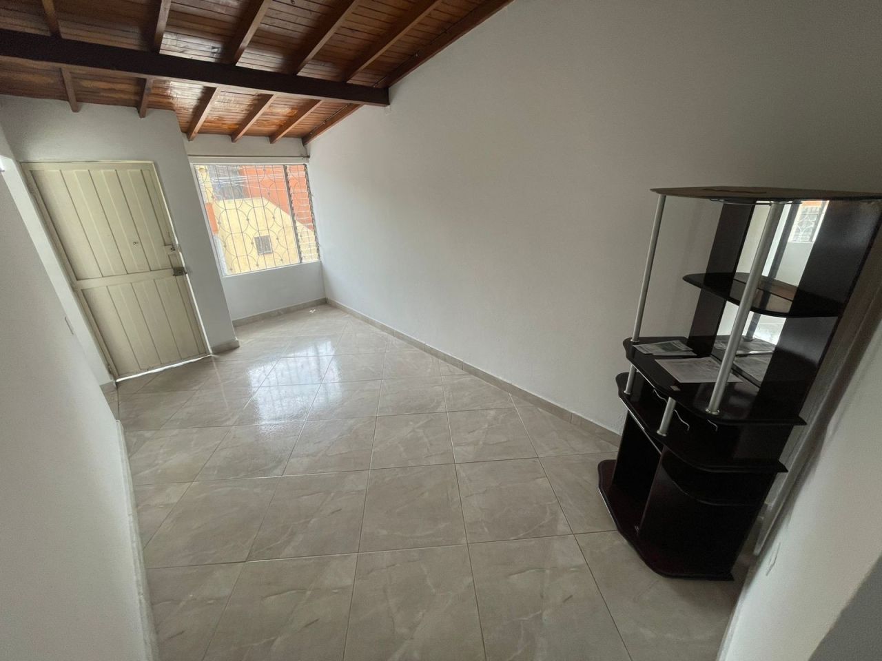 Casa en arriendo Antioquia Itagüí Unidad Residencial Colinas Del Sur 70 m2 Habitaciones 3 Baños 1 Garajes 0 Precio $1800000