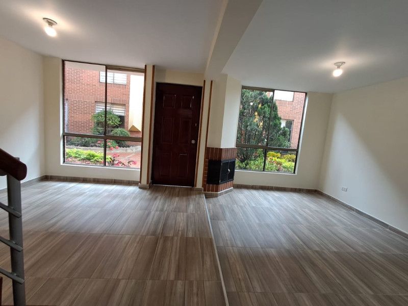 Apartamento en arriendo Cundinamarca Bogotá Santa Helena 130 m2 Habitaciones 3 Baños 3 Garajes 0 Precio $4300000