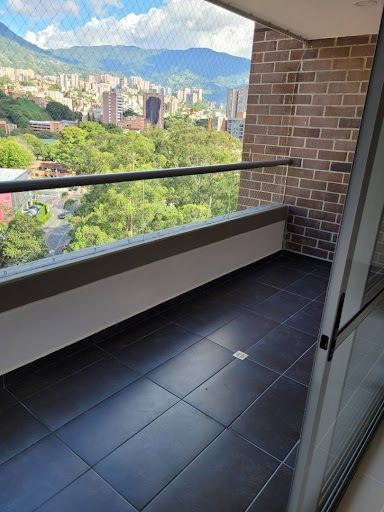 Apartamento en arriendo Antioquia Envigado Bosques De Zúñiga 110 m2 Habitaciones 3 Baños 2 Garajes 1 Precio $4800000