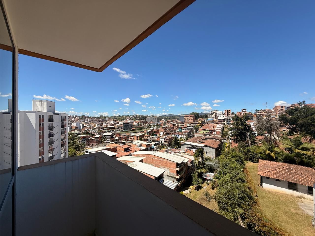 Apartamento en arriendo Antioquia Marinilla Bellavista Occidente 60 m2 Habitaciones 3 Baños 2 Garajes 0 Precio $1650000