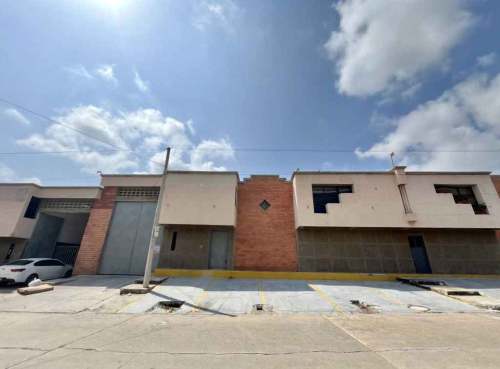 Bodega en arriendo Atlántico Barranquilla Batallon Infanteria 780 m2 Habitaciones 0 Baños 2 Garajes 0 Precio $14200000