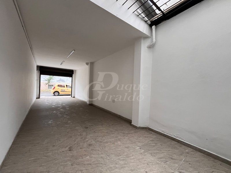 Local en arriendo Antioquia Itagüí Playa Rica 98 m2 Habitaciones 0 Baños 2 Garajes 0 Precio $5600000