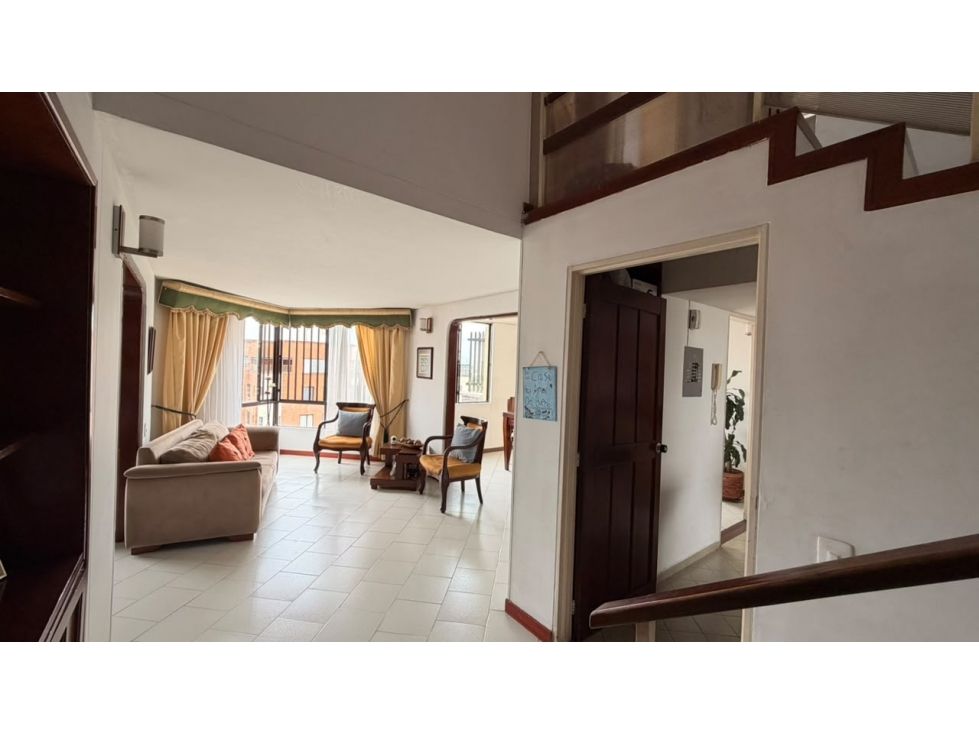Apartamento en venta Valle Del Cauca Cali Santa Anita - La Selva 150 m2 Habitaciones 3 Baños 3 Garajes 2 Precio $490000000