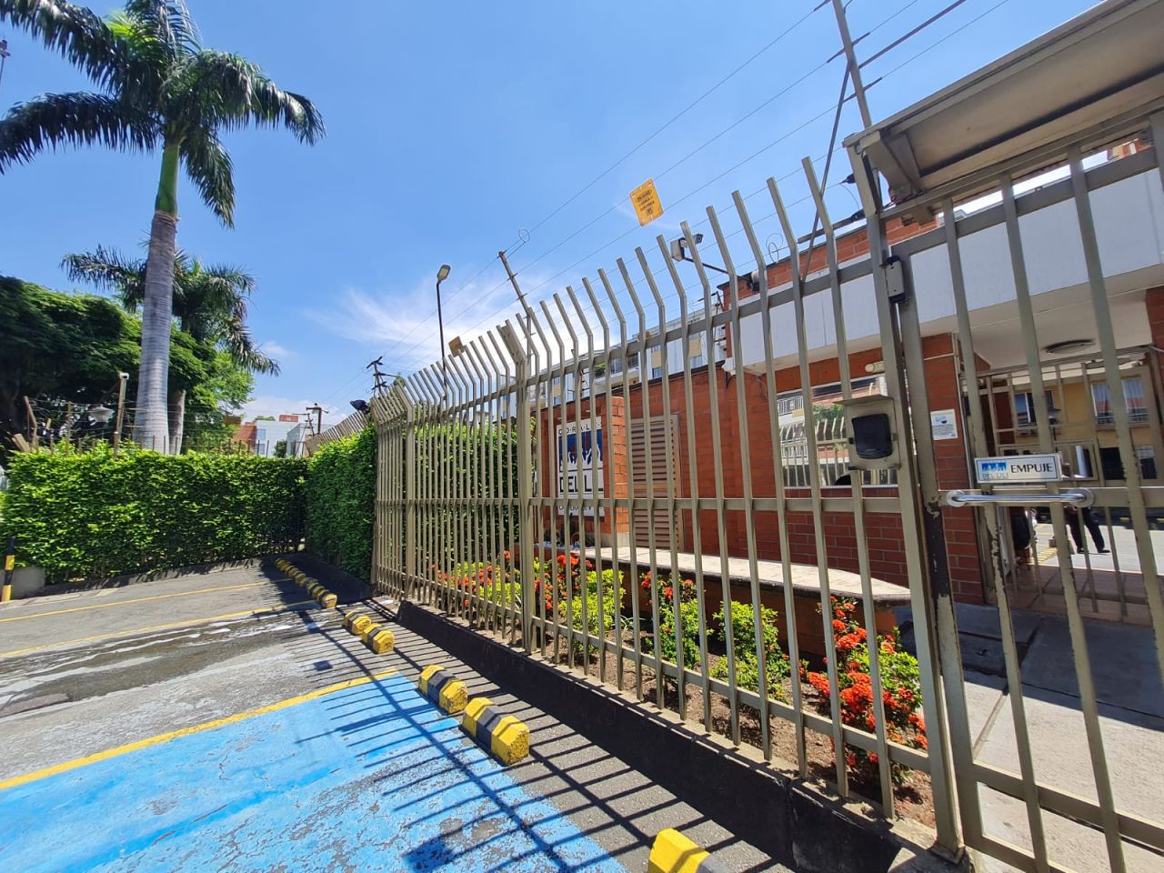 Apartamento en arriendo Valle Del Cauca Cali Lili 43 m2 Habitaciones 2 Baños 2 Garajes 0 Precio $1250000