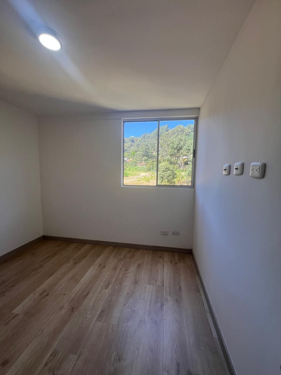 Apartamento en arriendo Antioquia Envigado San Rafael 61 m2 Habitaciones 3 Baños 2 Garajes 1 Precio $2800000