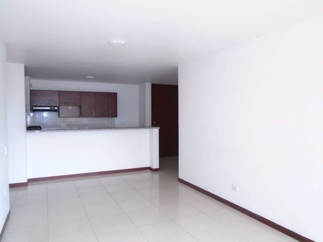 Apartamento en arriendo Risaralda Pereira Jardin De Velez Y Velez 67 m2 Habitaciones 2 Baños 2 Garajes 1 Precio $2500000