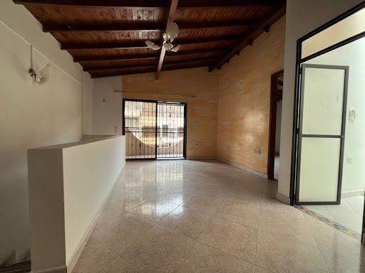 Casa en arriendo Antioquia Itagüí Centro 105 m2 Habitaciones 3 Baños 1 Garajes 0 Precio $2250000