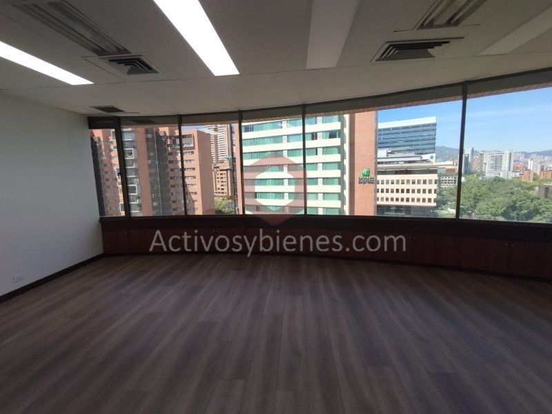 Oficina en arriendo Antioquia Medellín Patio Bonito 56 m2 Habitaciones 0 Baños 1 Garajes 0 Precio $5882967