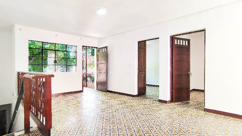 Casa en arriendo Antioquia Medellín El Danubio 200 m2 Habitaciones 5 Baños 2 Garajes 0 Precio $3200000