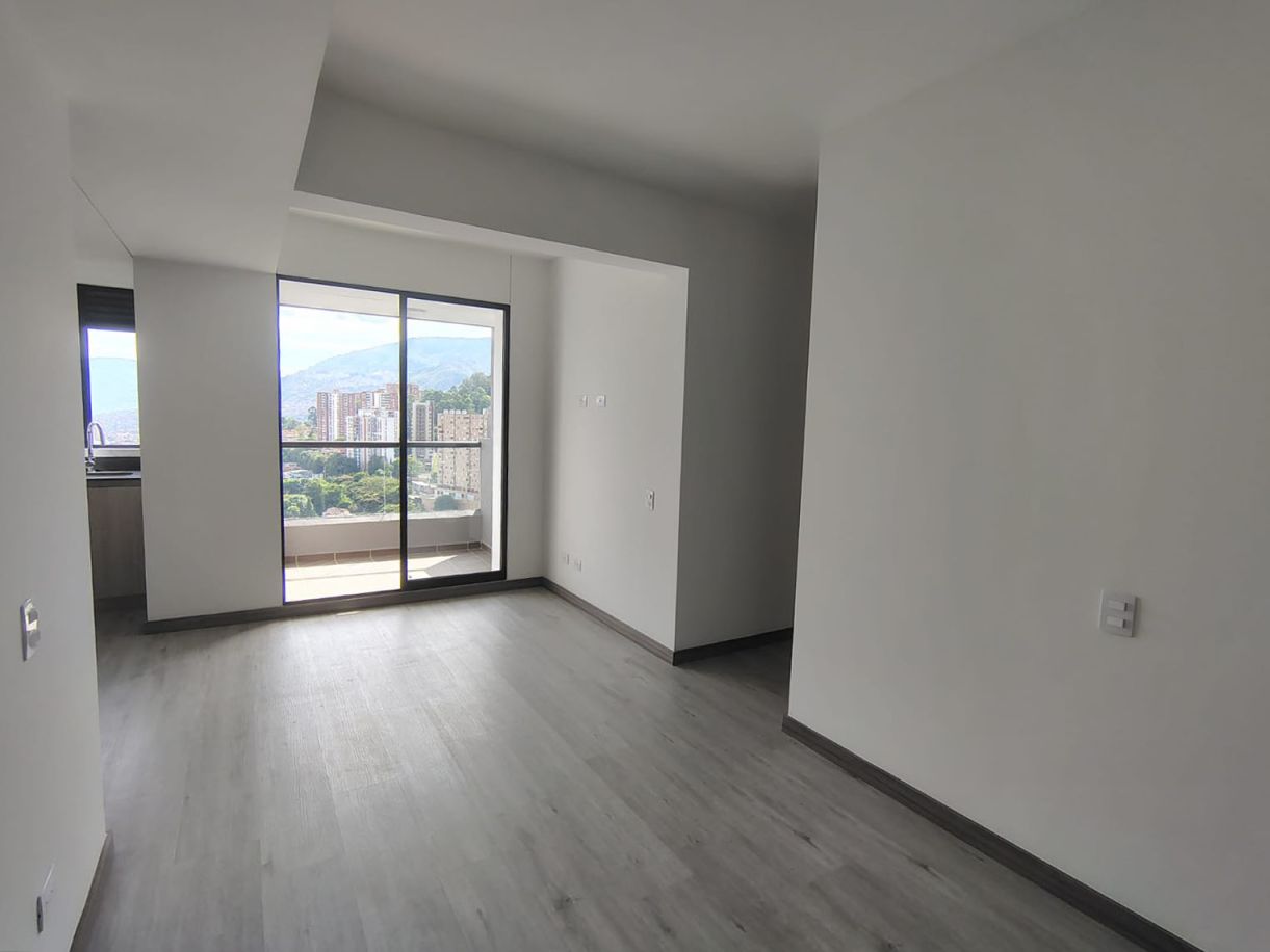 Apartamento en arriendo Antioquia Medellín Asomadera No 1 71 m2 Habitaciones 3 Baños 2 Garajes 1 Precio $4200000