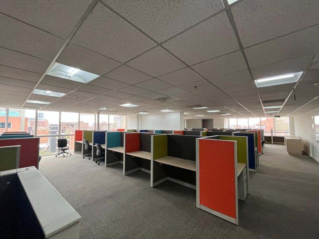 Oficina en arriendo Cundinamarca Bogotá Bella Suiza 673 m2 Habitaciones 0 Baños 4 Garajes 0 Precio $73118500
