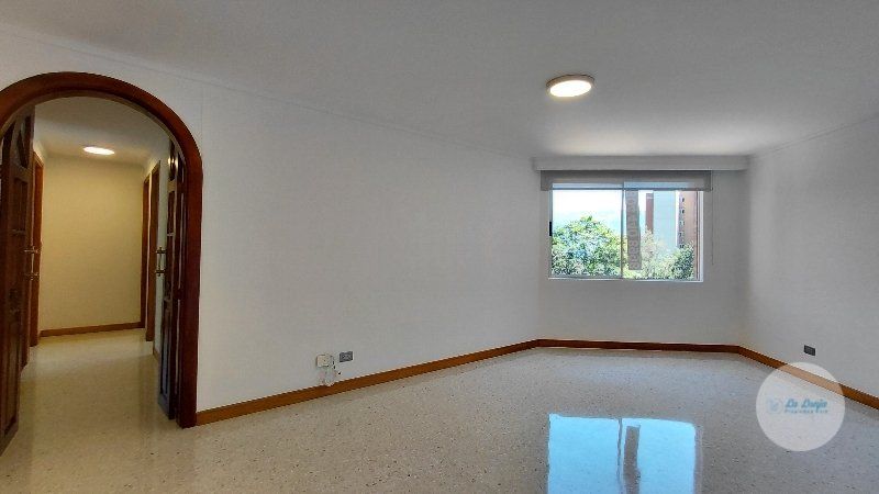 Apartamento en arriendo Antioquia Medellín Castropol 110 m2 Habitaciones 3 Baños 3 Garajes 0 Precio $4100000