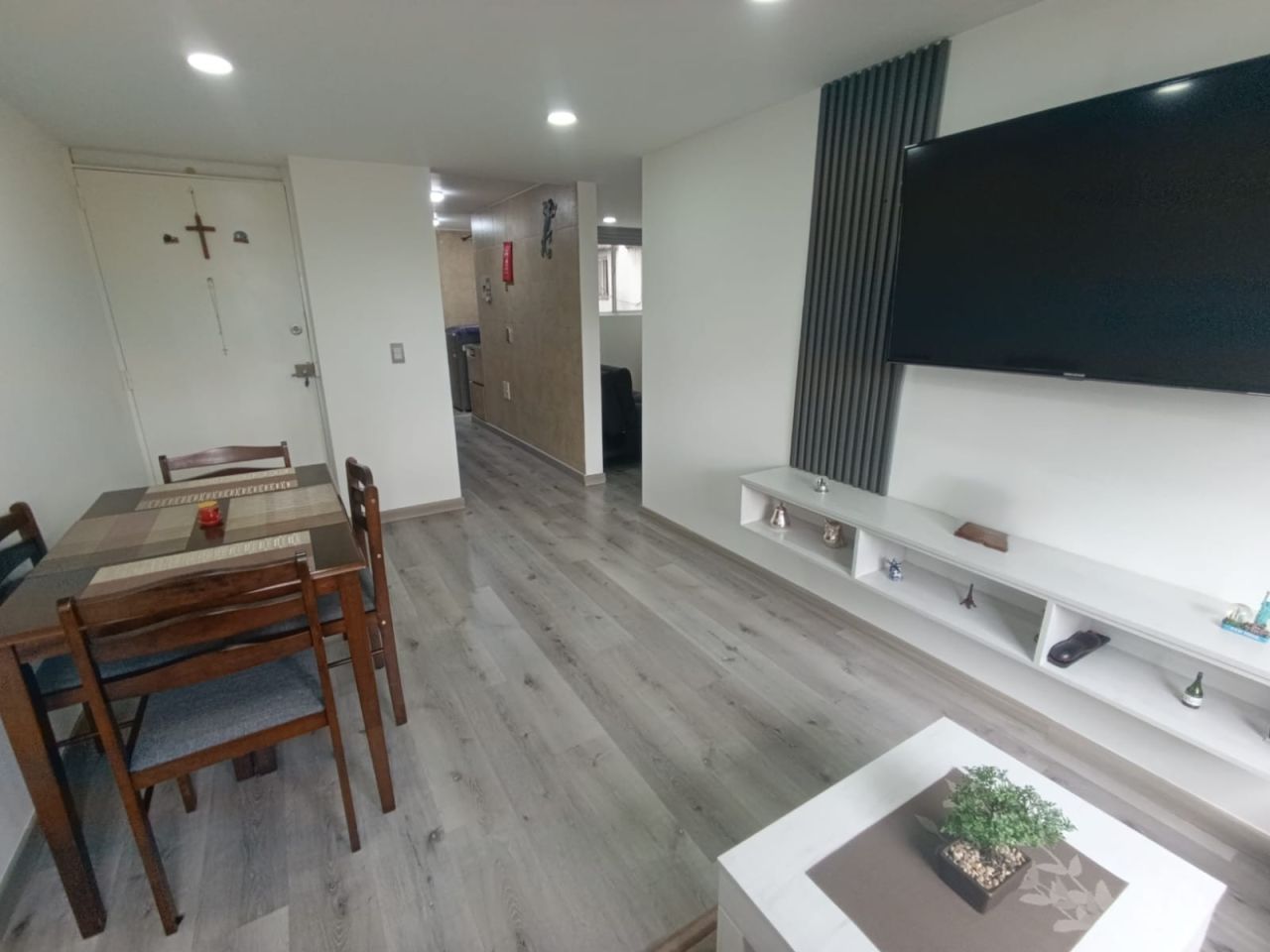 Apartamento en venta Cundinamarca Bogotá El Tintal Asd 63 m2 Habitaciones 3 Baños 2 Garajes 1 Precio $390000000