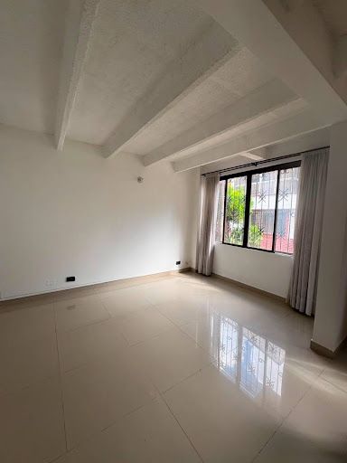Casa en venta Risaralda Dosquebradas Santa Mónica 180 m2 Habitaciones 5 Baños 3 Garajes 0 Precio $580000000
