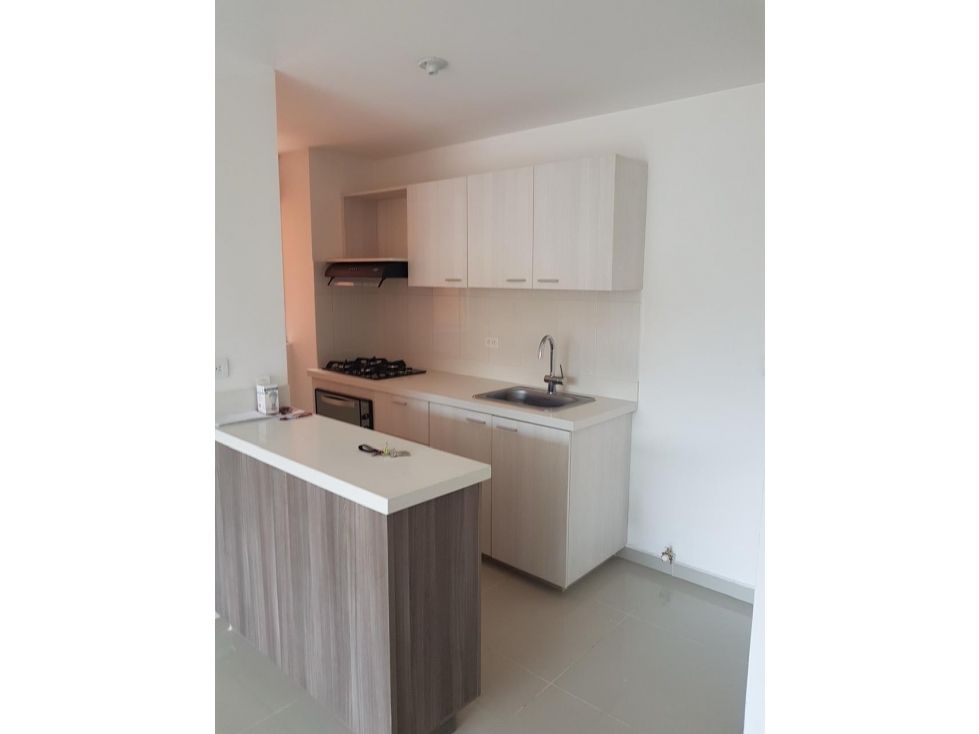 Apartamento en venta Antioquia Medellín Loma De Los Bernal 60 m2 Habitaciones 2 Baños 2 Garajes 1 Precio $0