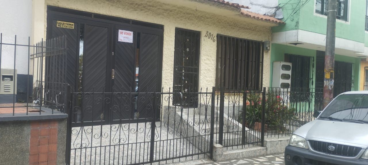 Casa en venta Risaralda Pereira San Remo 146 m2 Habitaciones 4 Baños 2 Garajes 1 Precio $395000000