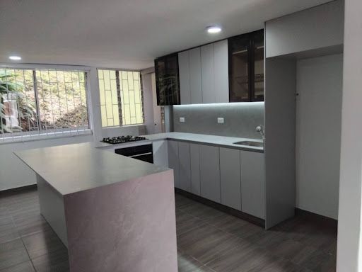 Apartamento en arriendo Antioquia Medellín Calasanz Parte Alta 104 m2 Habitaciones 4 Baños 2 Garajes 1 Precio $3500000