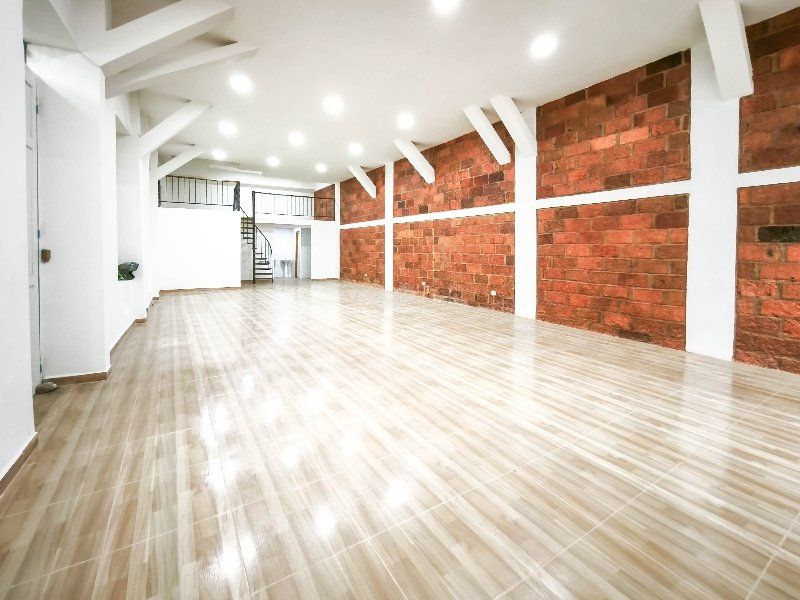 Local en arriendo Antioquia Medellín Prado 126 m2 Habitaciones 0 Baños 2 Garajes 0 Precio $5500000