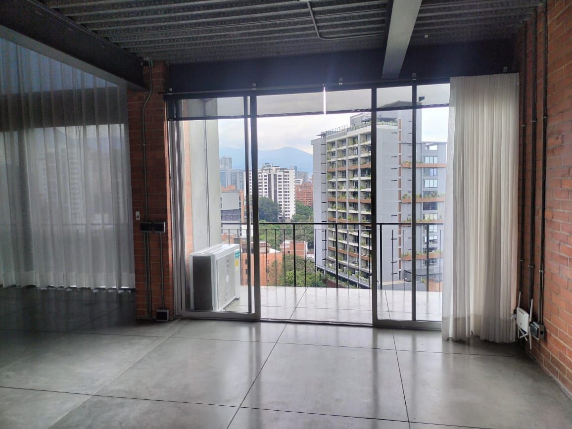 Apartamento en arriendo Antioquia Medellín Astorga 125 m2 Habitaciones 2 Baños 2 Garajes 3 Precio $7650000