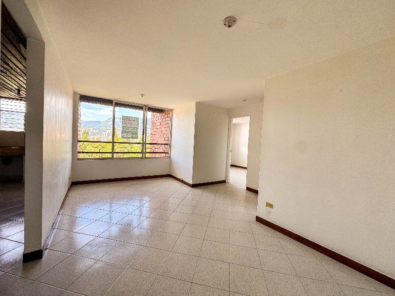 Apartamento en arriendo Antioquia Medellín El Rincon 60 m2 Habitaciones 2 Baños 1 Garajes 0 Precio $2500000