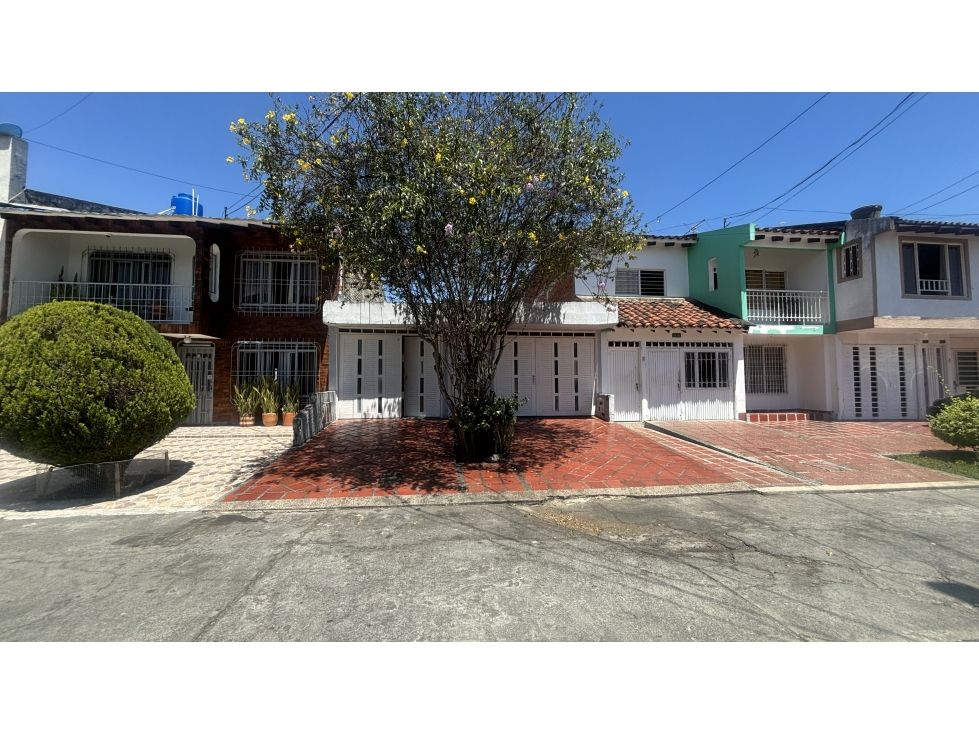 Casa en arriendo Valle Del Cauca Tuluá El Príncipe 100 m2 Habitaciones 3 Baños 2 Garajes 1 Precio $1400000