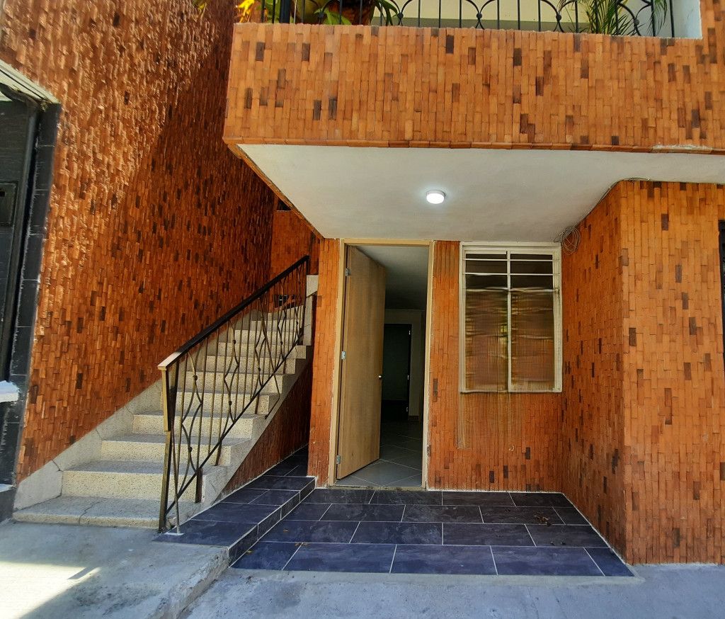 Casa en arriendo Antioquia Envigado Alcalá 140 m2 Habitaciones 4 Baños 3 Garajes 0 Precio $3600000