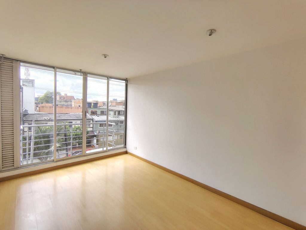 Apartamento en arriendo Cundinamarca Bogotá Villemar Fontibon 44 m2 Habitaciones 2 Baños 2 Garajes 1 Precio $2155000