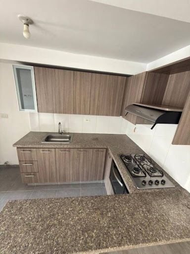 Apartamento en arriendo Antioquia Envigado La Paz 67 m2 Habitaciones 3 Baños 2 Garajes 1 Precio $3200000