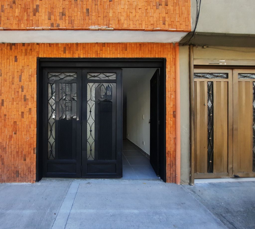 Apartaestudio en arriendo Antioquia Envigado Alcalá 17 m2 Habitaciones 1 Baños 1 Garajes 0 Precio $1300000