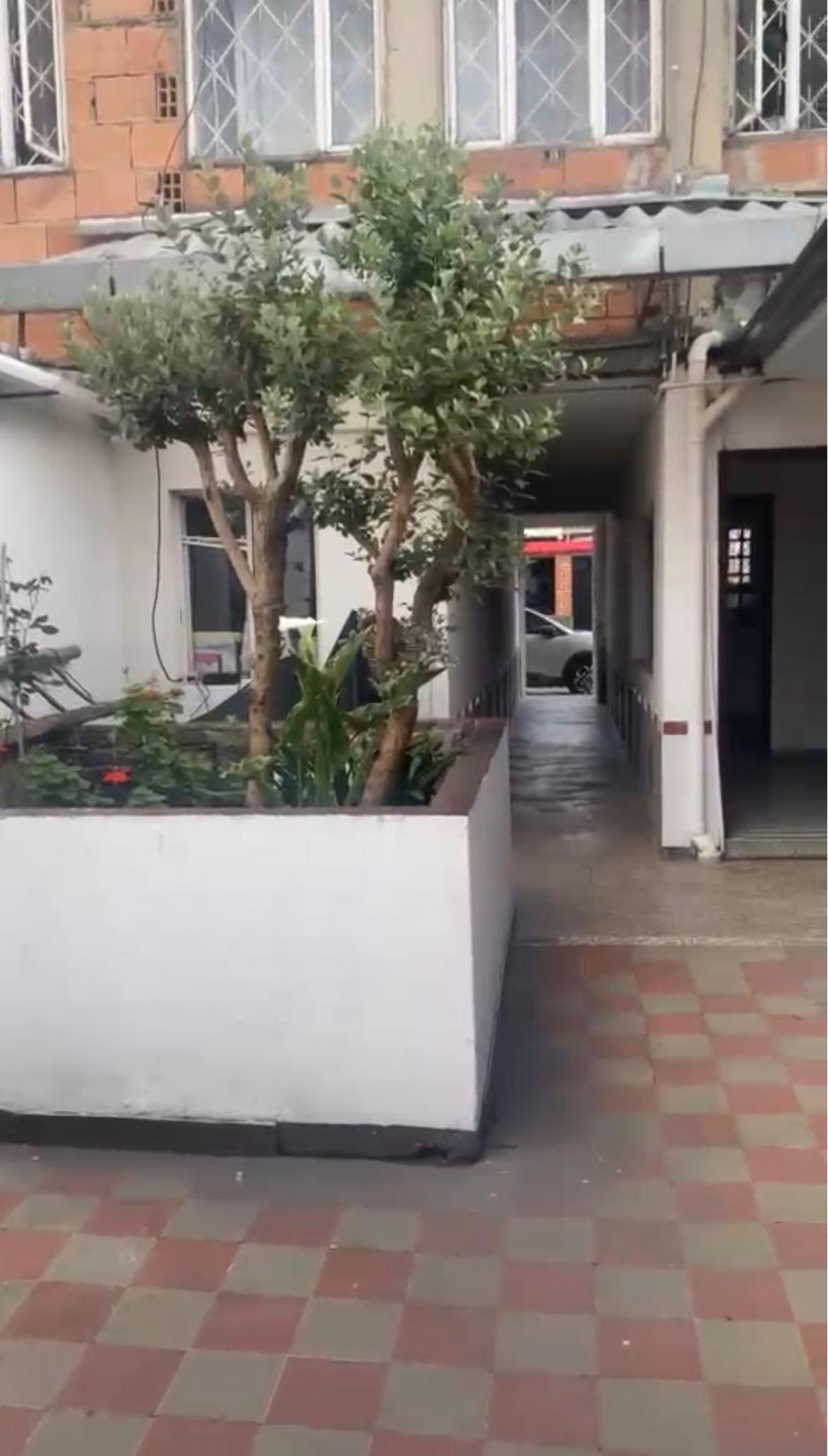 Apartamento en arriendo Cundinamarca Bogotá San Jose 87 m2 Habitaciones 3 Baños 2 Garajes 0 Precio $1500000