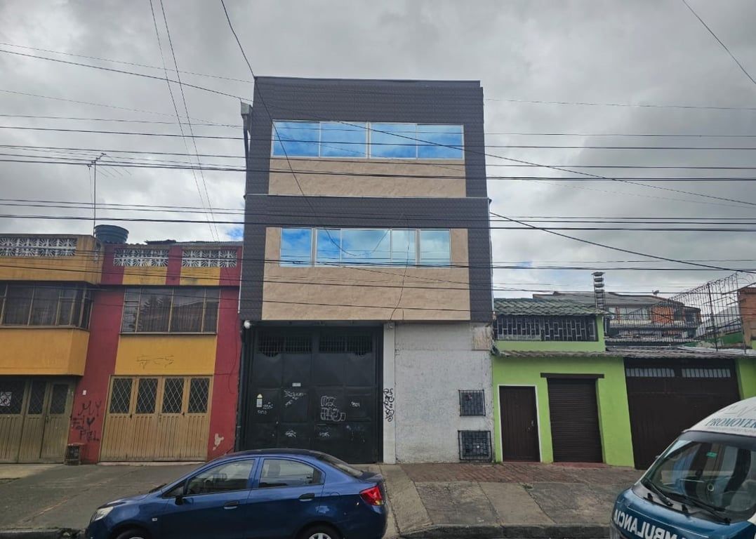 Bodega en arriendo Cundinamarca Bogotá Las Orquideas 450 m2 Habitaciones 0 Baños 1 Garajes 0 Precio $11000000