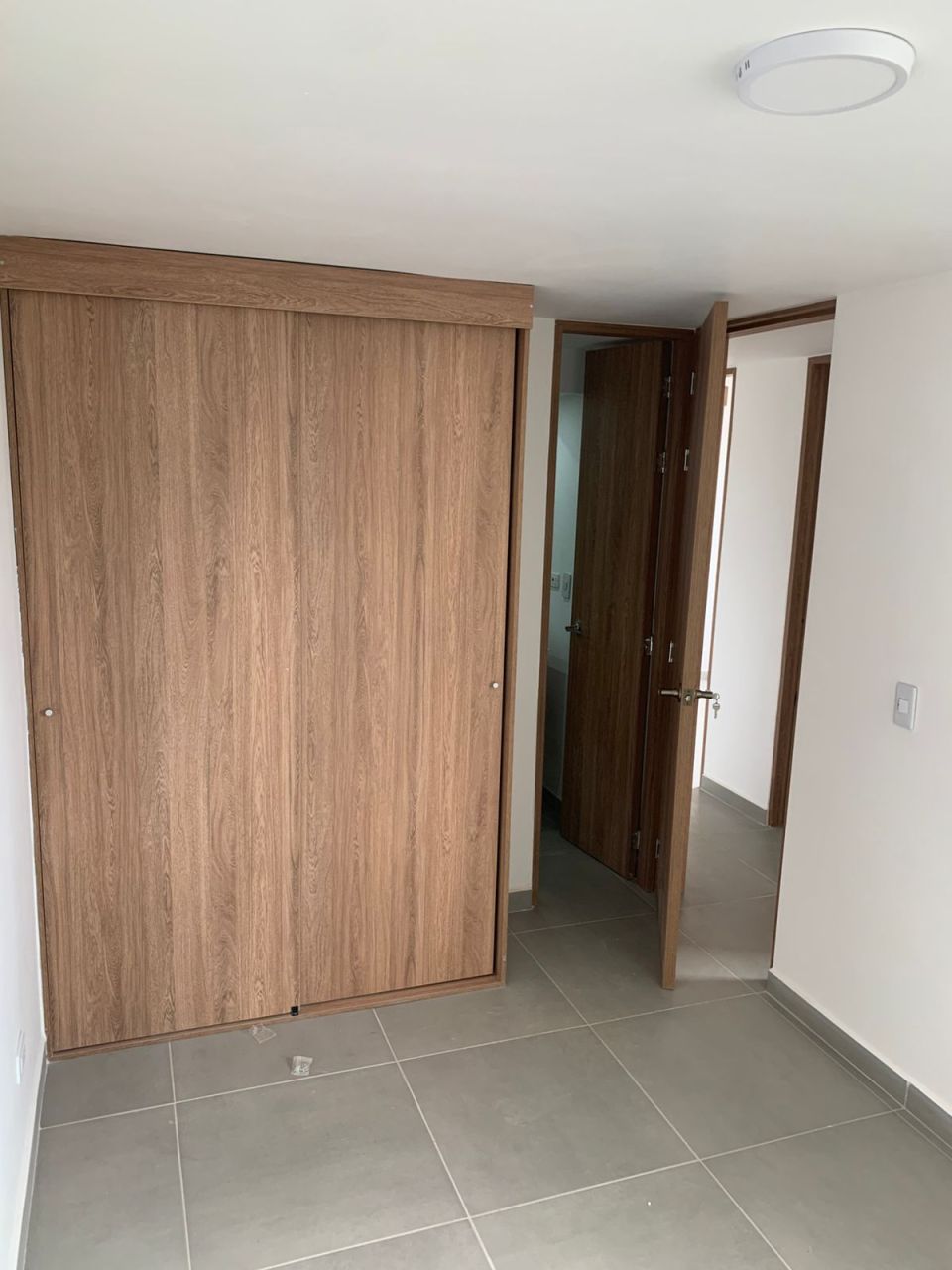 Apartamento en venta Antioquia Sabaneta María Auxiliadora 51 m2 Habitaciones 3 Baños 2 Garajes 0 Precio $290000000
