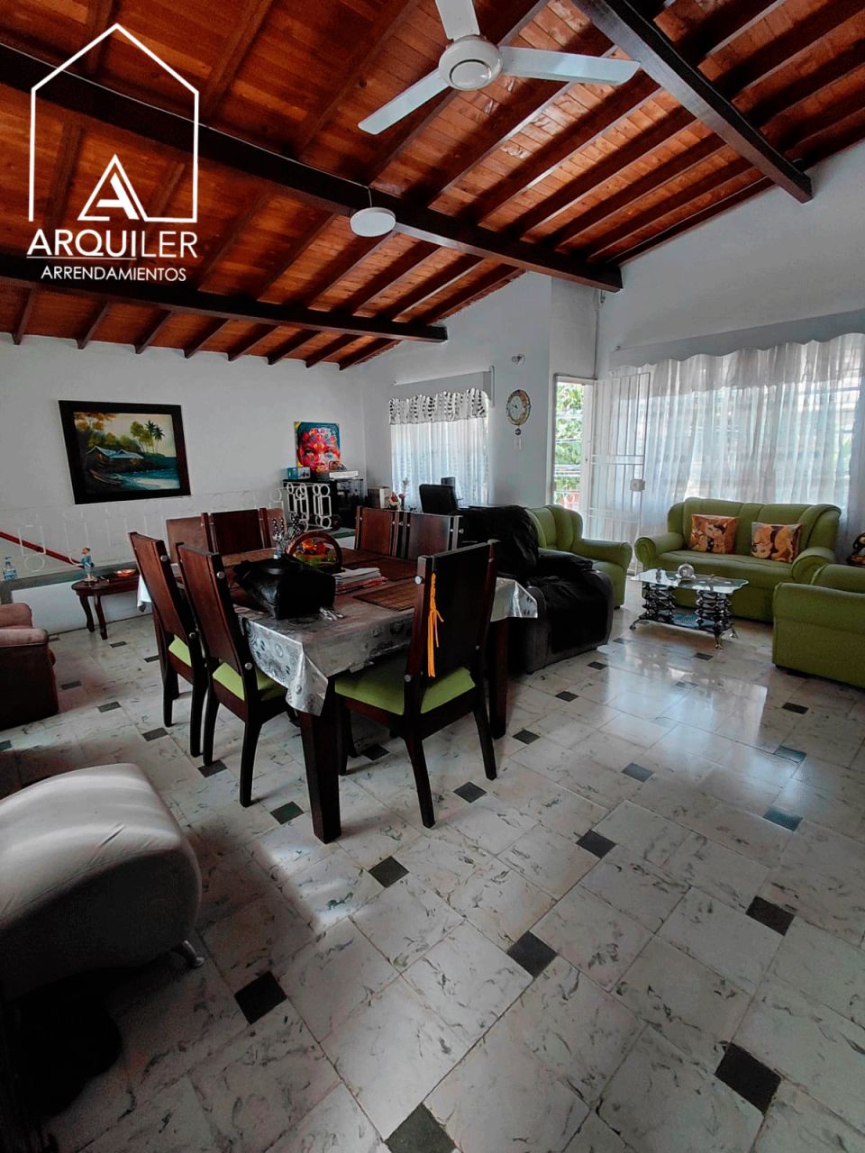 Casa en venta Antioquia Medellín Rosales 283 m2 Habitaciones 6 Baños 4 Garajes 0 Precio $1200000000