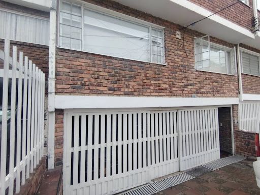 Apartamento en arriendo Cundinamarca Bogotá Cedritos 75 m2 Habitaciones 3 Baños 1 Garajes 1 Precio $2200000