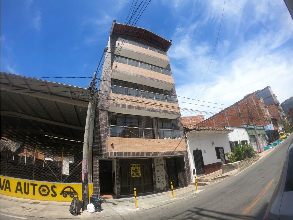 Apartamento en arriendo Antioquia Bello Andalucía 75 m2 Habitaciones 3 Baños 2 Garajes 0 Precio $1850000