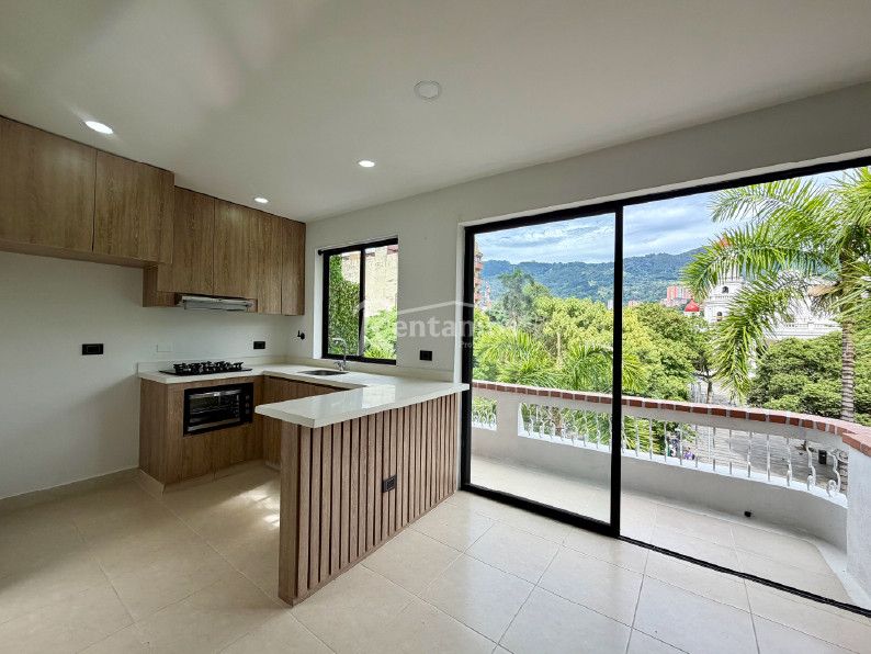 Apartamento en arriendo Antioquia Envigado Zona Centro 70 m2 Habitaciones 2 Baños 2 Garajes 0 Precio $3000000