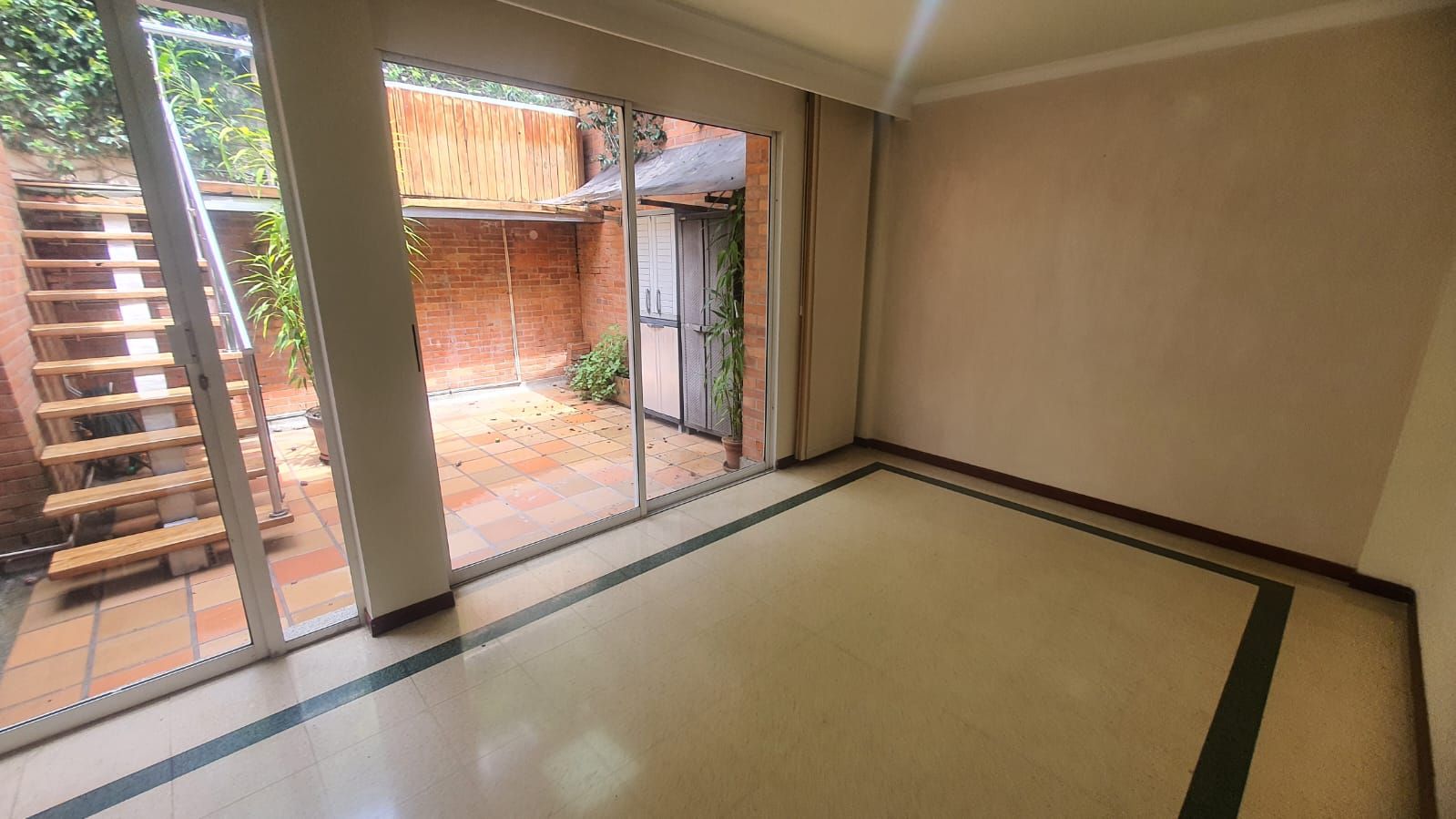 Casa en arriendo Antioquia Envigado Alto De Misael 240 m2 Habitaciones 4 Baños 4 Garajes 1 Precio $6000000
