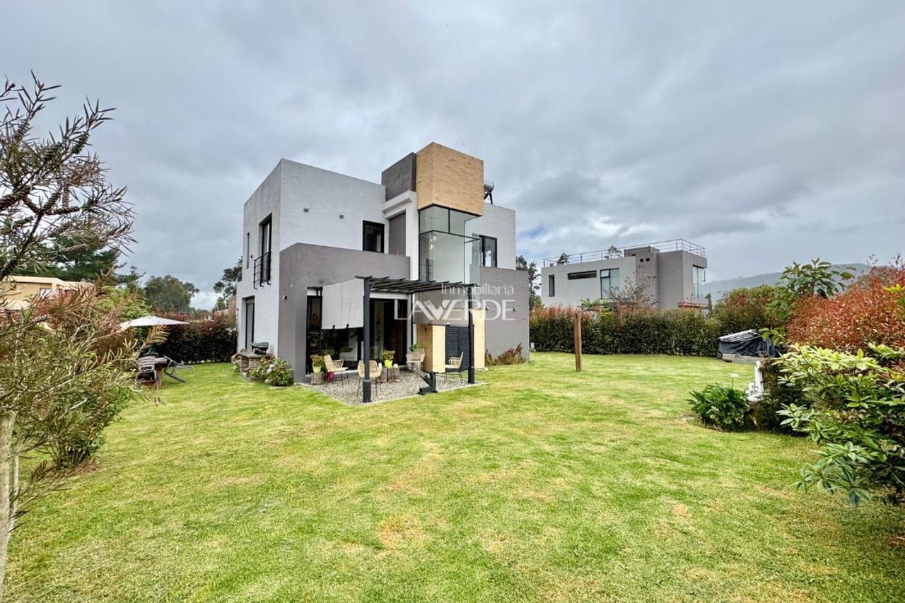 Casa en venta Cundinamarca Sopó Sopó 120 m2 Habitaciones 3 Baños 4 Garajes 4 Precio $1050000000