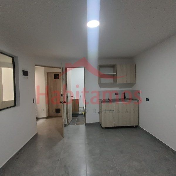 Apartaestudio en arriendo Antioquia Envigado El Dorado 20 m2 Habitaciones 1 Baños 1 Garajes 0 Precio $1700000