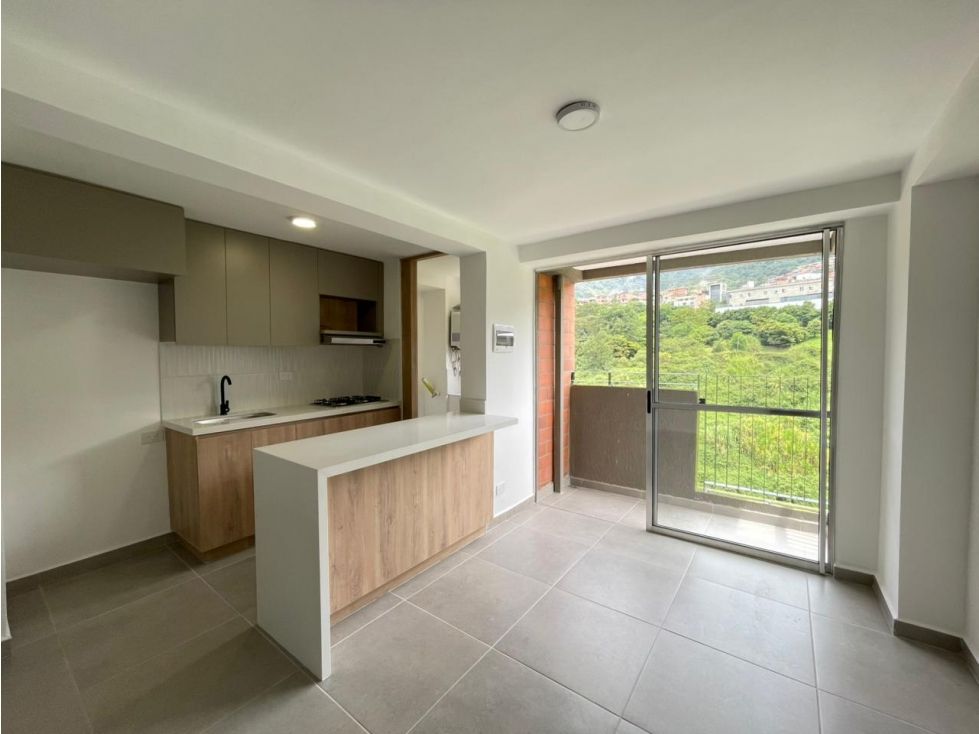 Apartamento en arriendo Antioquia Itagüí Vereda El Progreso 60 m2 Habitaciones 3 Baños 2 Garajes 1 Precio $2300000