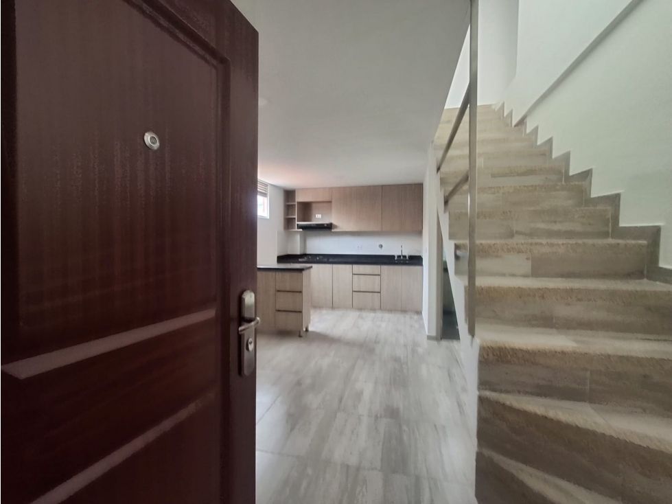 Casa en arriendo Antioquia Itagüí La Gloria 85 m2 Habitaciones 3 Baños 3 Garajes 0 Precio $2200000
